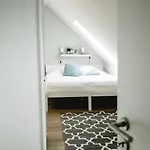 In Apartman *